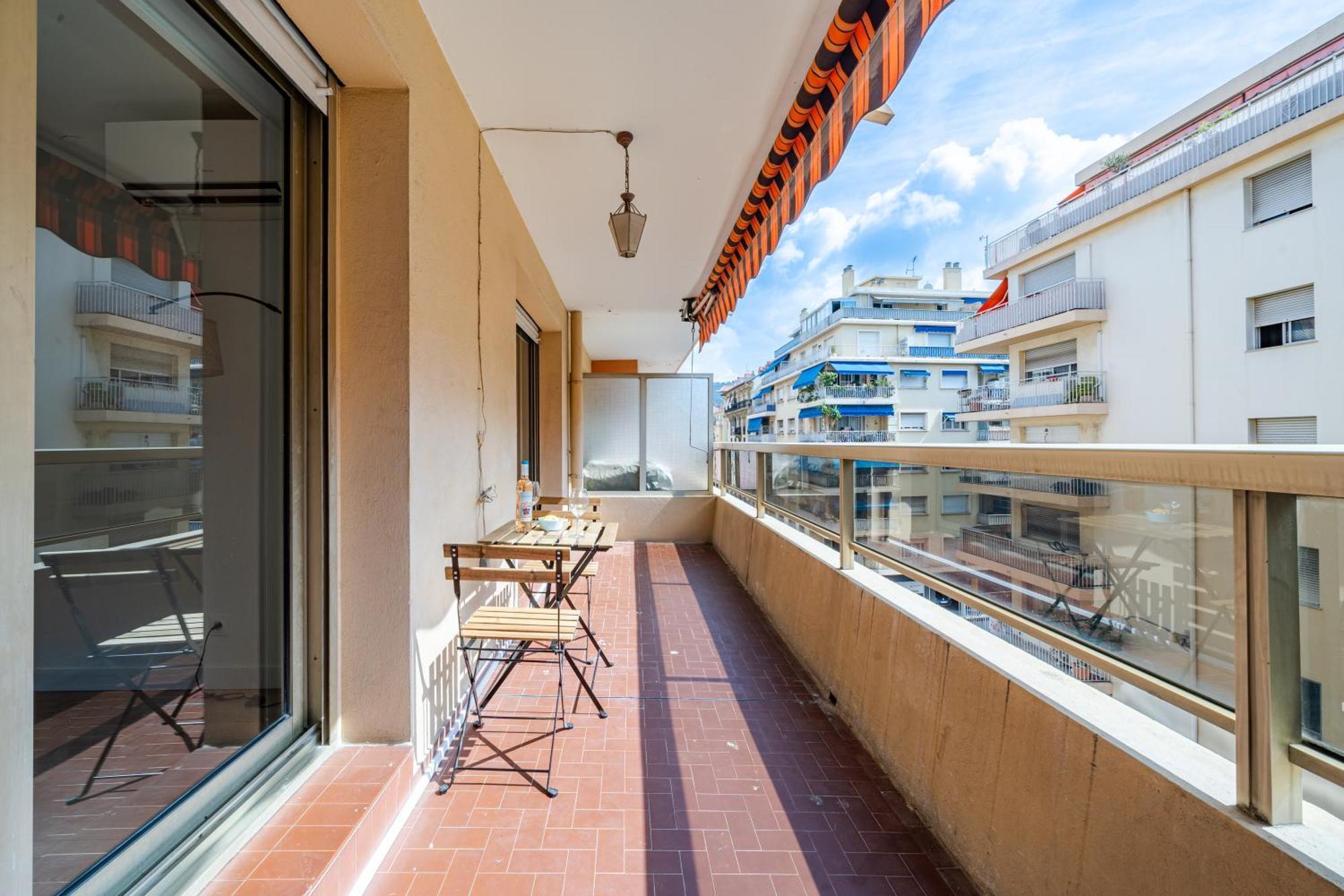 Near Old Town And Apartment Fully Renovated Nice Dış mekan fotoğraf